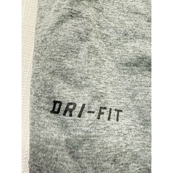Nike Pro Combat Men’s Size Small Fitted Dri Fit Base Layer Gray Athletic Gym - Picture 3 of 4